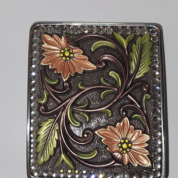 Cute Pink and Green Belt Buckle - Picture 3 of 6